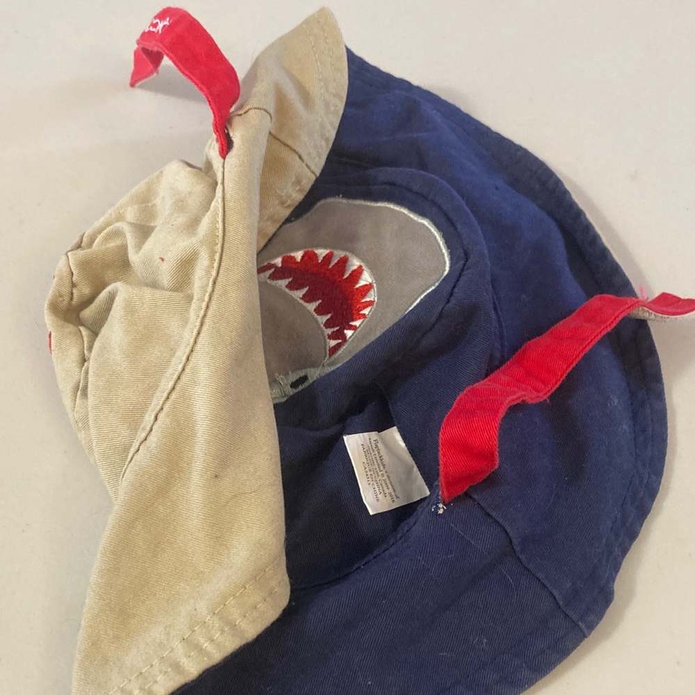 Kids double sided Hat - Tan with Red Crab and navy with shark